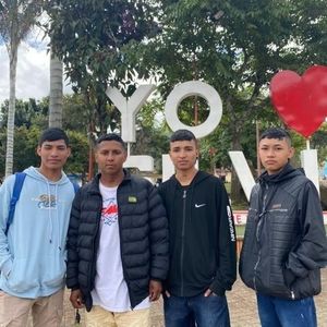 Meet your Posher, Peña